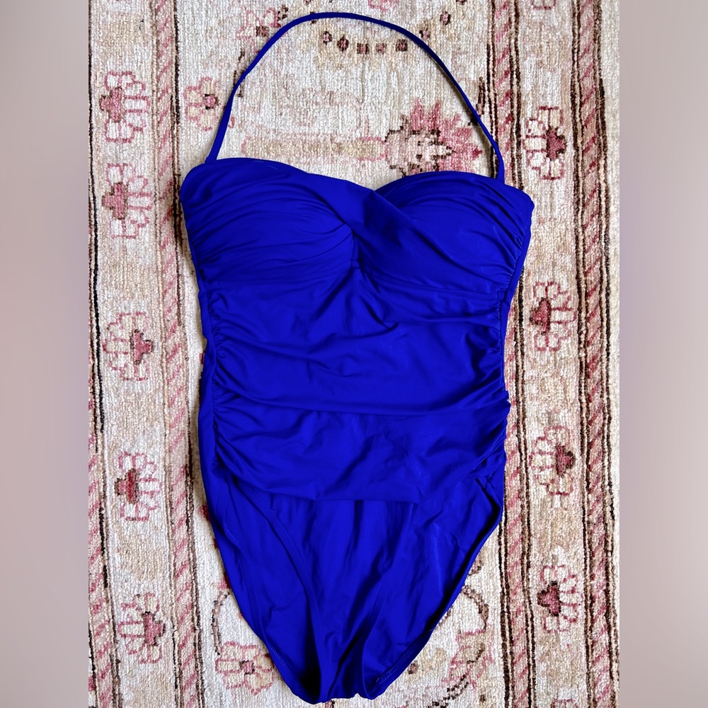 La Blanca Swimsuit Size 6
